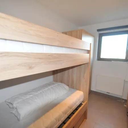 Vakantiehuis De Witte Oase 7 *